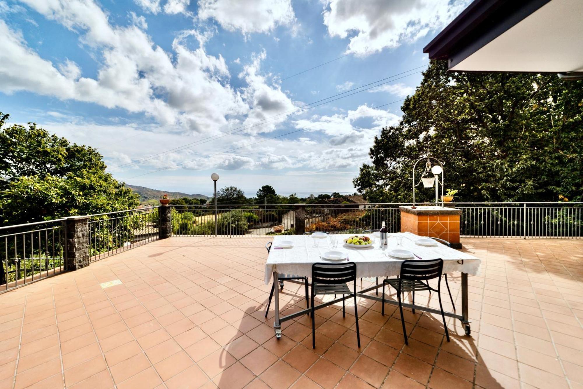 Villa Melany Casa Vacanza Piedimonte Etneo Exterior photo